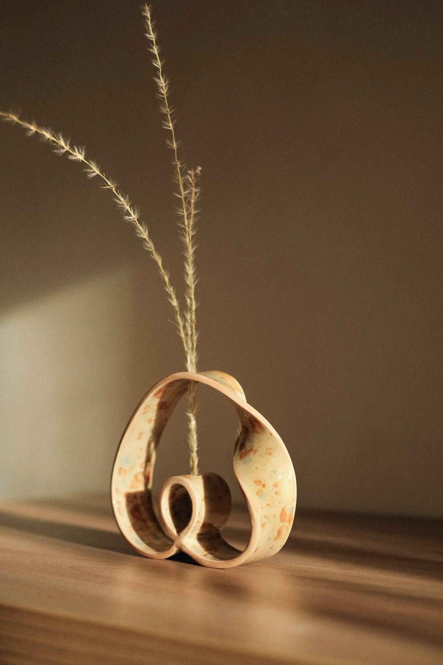 Slorence_Ringvase_Garden