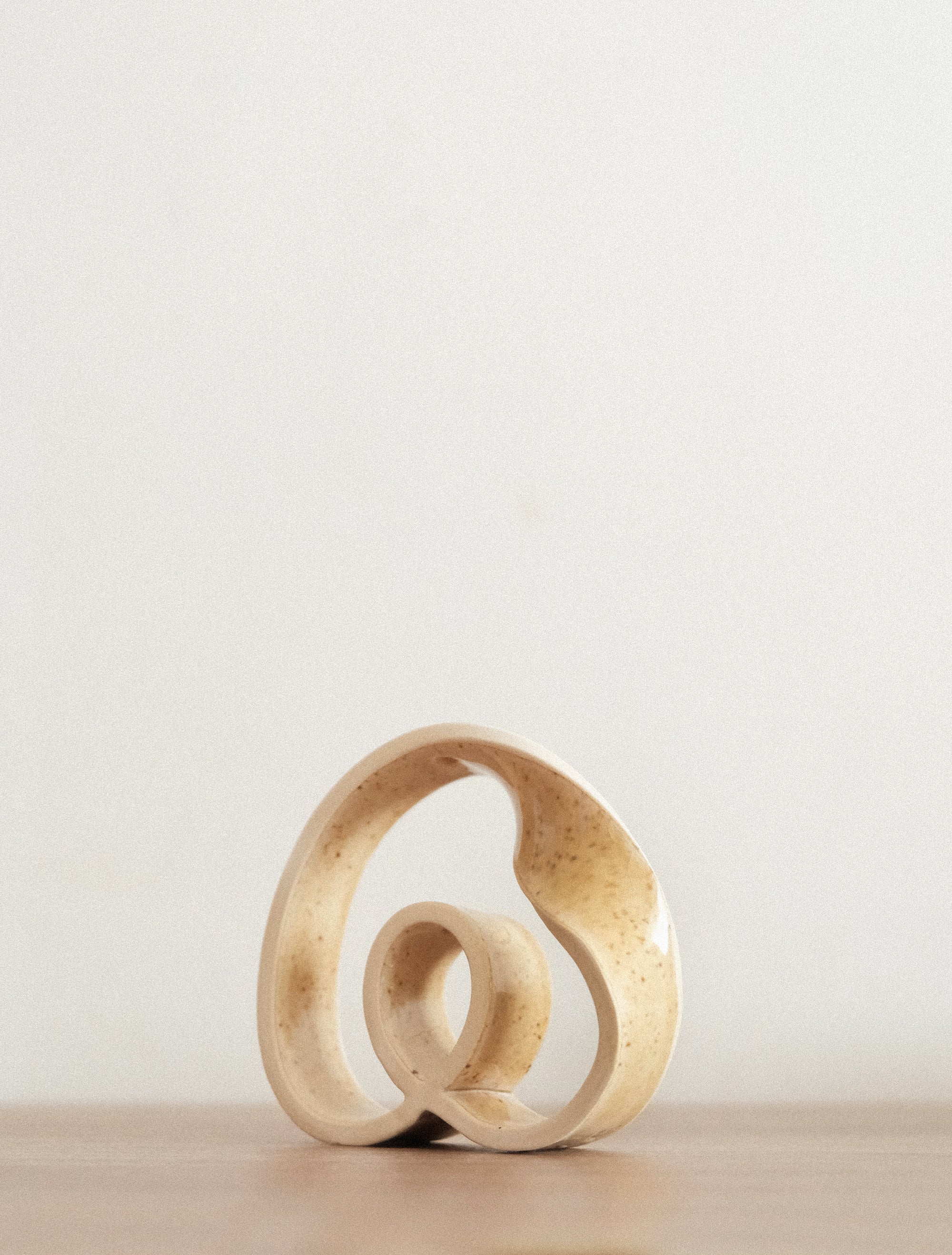 Slorence_Ringvase mini_Caramel