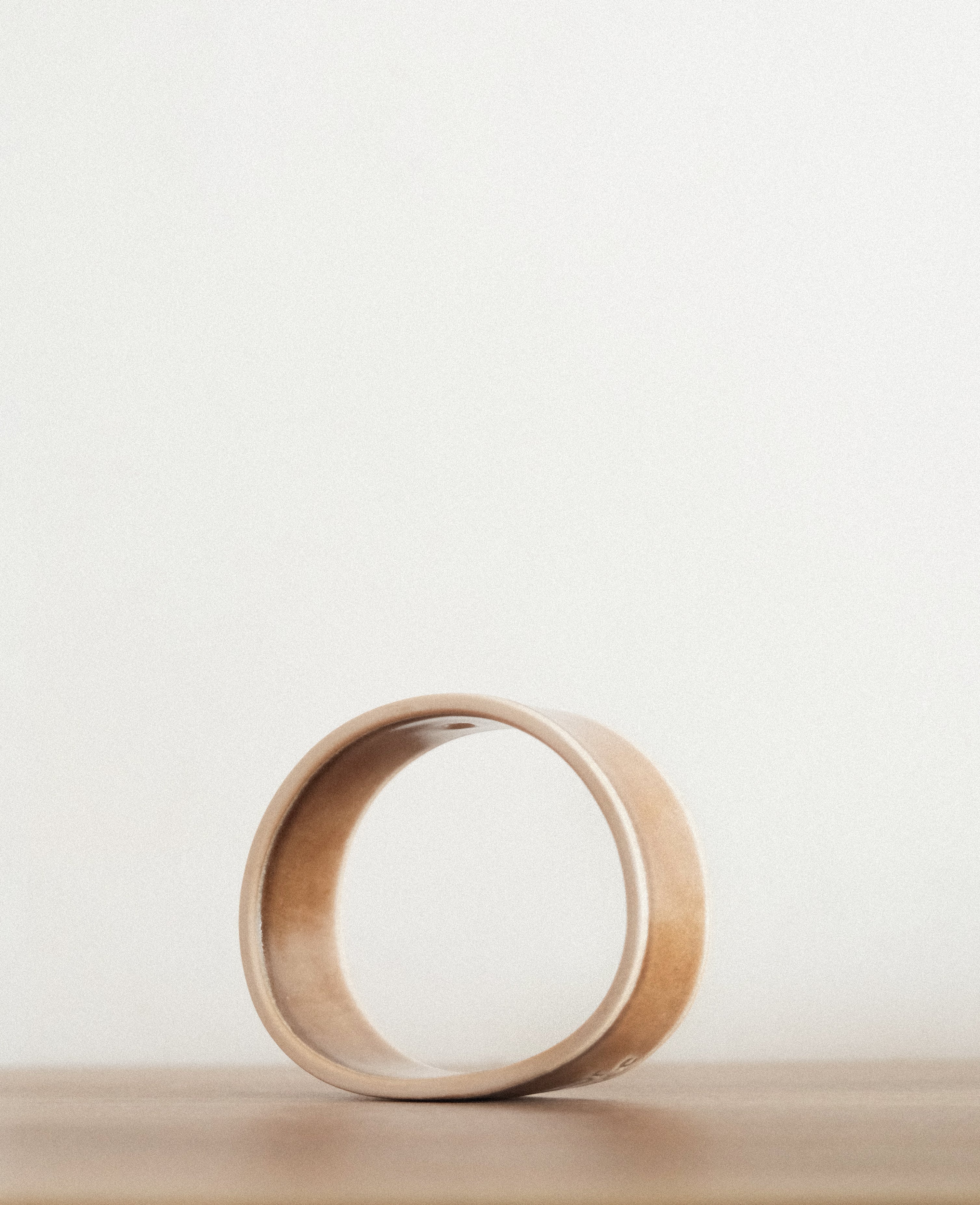 Slorence_Ringvase O_Earthy Brown