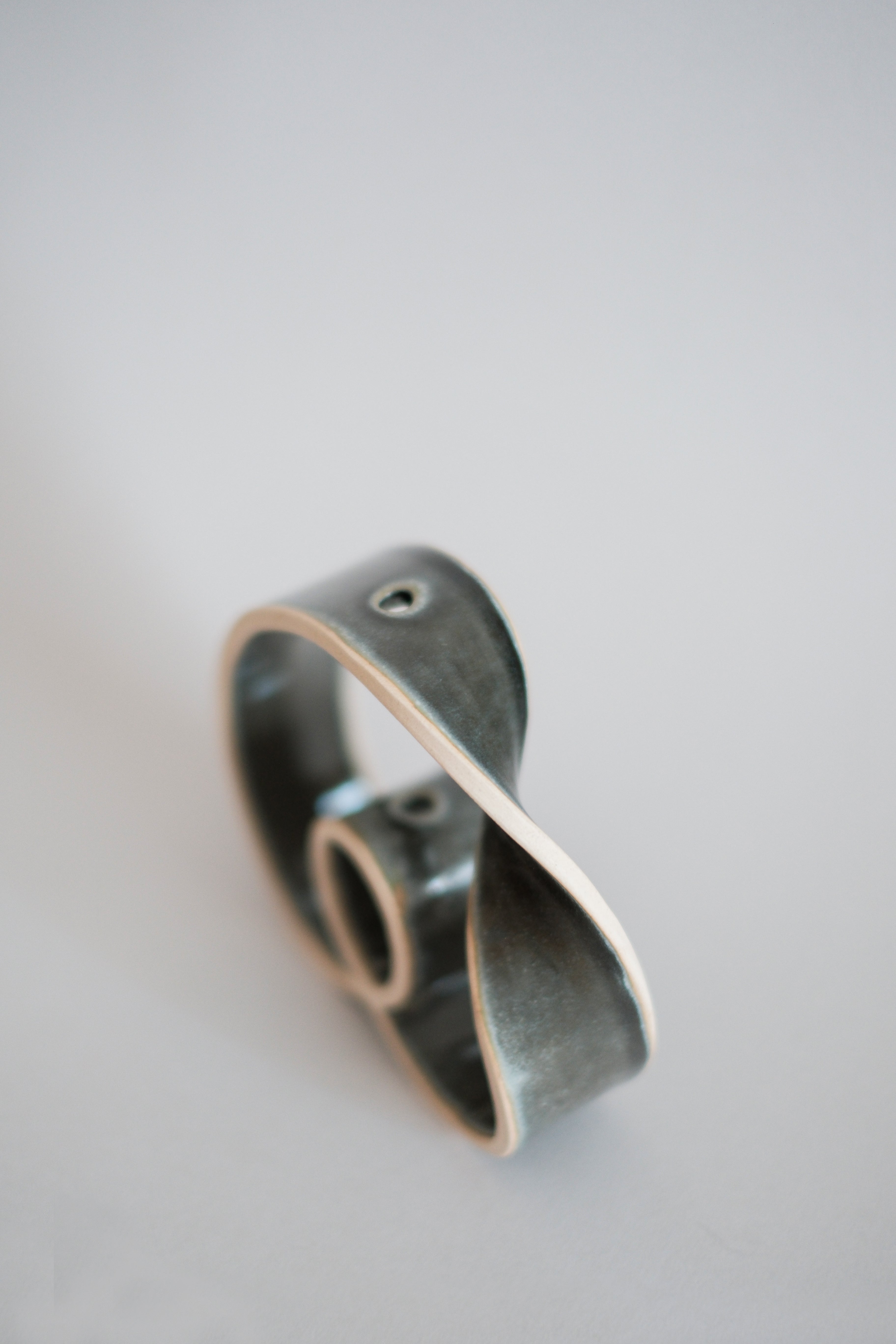 Slorence_Ringvase_Midnight Indigo